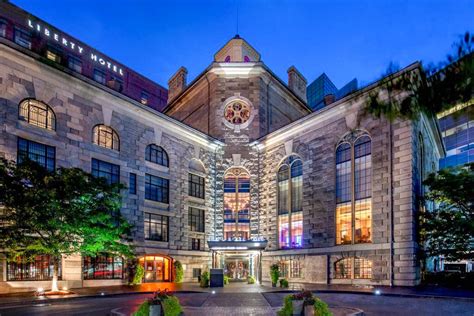 discount hotels boston area